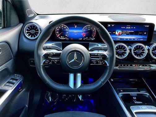 2025 Mercedes-Benz GLB 250 Base