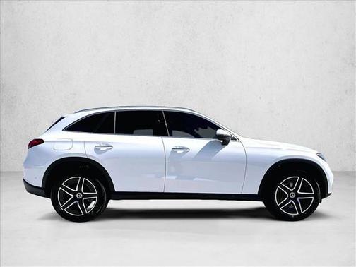 2026 Mercedes-Benz GLC 300 Base