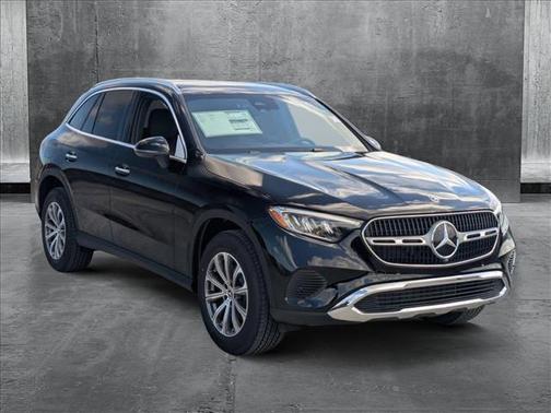 2025 Mercedes-Benz GLC 300 Base