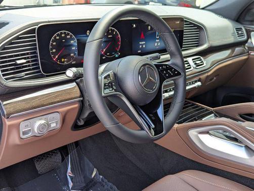 2026 Mercedes-Benz GLS 450 4MATIC