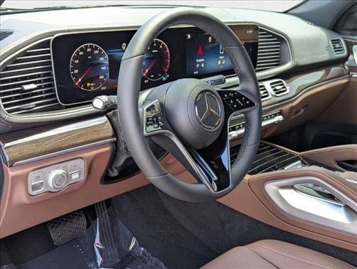 2026 Mercedes-Benz GLS 450 4MATIC