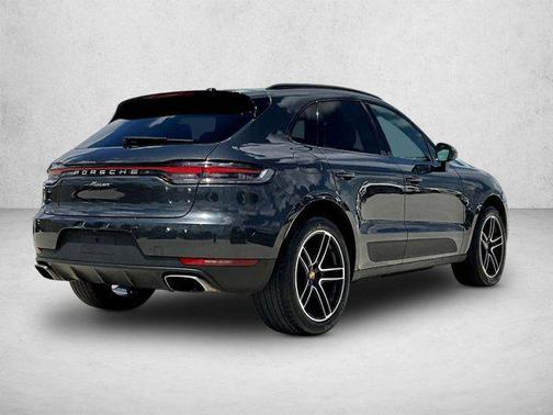 Volcano Grey Metallic 2020 Porsche Macan Macan