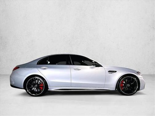 2024 Mercedes-Benz AMG C 63 S E Performance