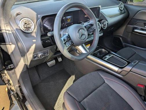 2025 Mercedes-Benz GLA 250 Base