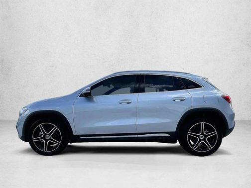Cirrus Silver Metallic 2026 Mercedes-Benz GLA 250 4MATIC