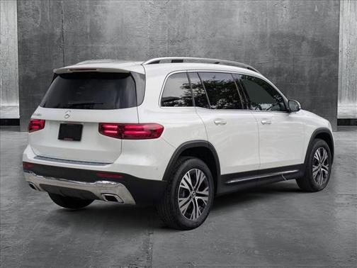 2025 Mercedes-Benz GLB 250 Base