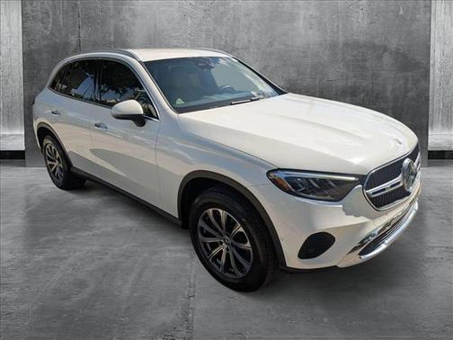 2025 Mercedes-Benz GLC 300 4MATIC