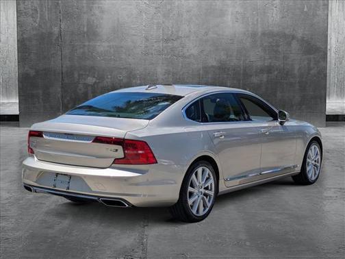 2018 Volvo S90 T6 Inscription