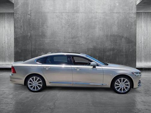 2018 Volvo S90 T6 Inscription