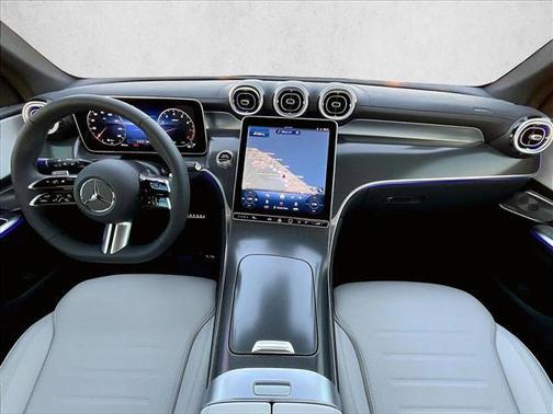 2026 Mercedes-Benz GLC 300 4MATIC