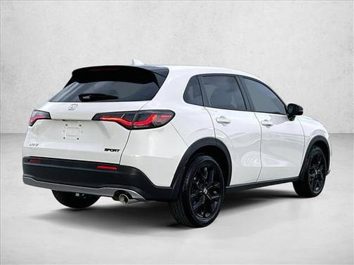 Platinum White Pearl 2024 Honda HR-V 2WD Sport
