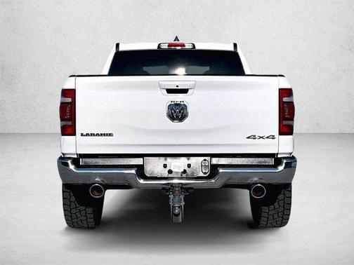 Bright White Clearcoat 2024 RAM 1500 Laramie