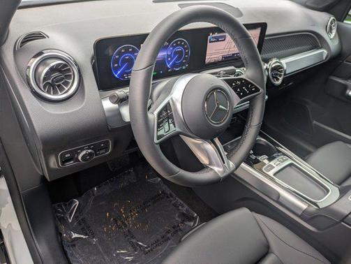 2025 Mercedes-Benz EQB 250 Base