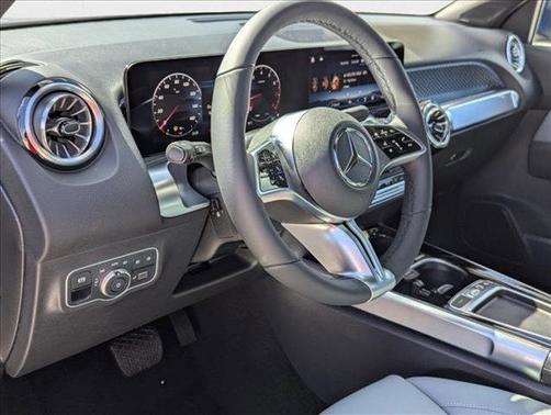 2026 Mercedes-Benz GLB 250 Base