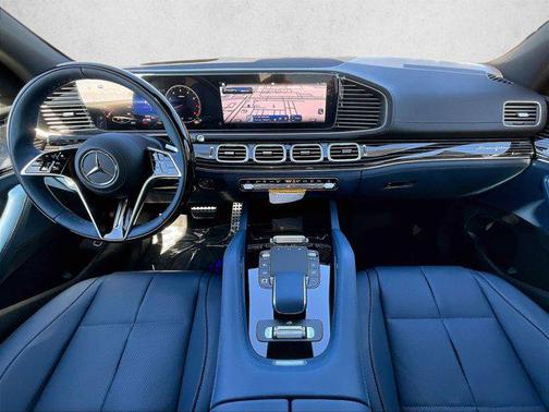 2026 Mercedes-Benz GLS 450 4MATIC