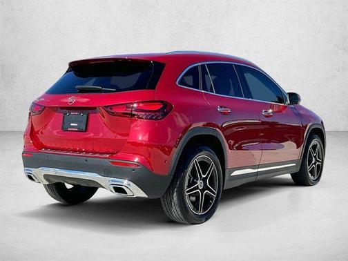 MANUFAKTUR Patagonia Red Metallic 2026 Mercedes-Benz GLA 250 4MATIC