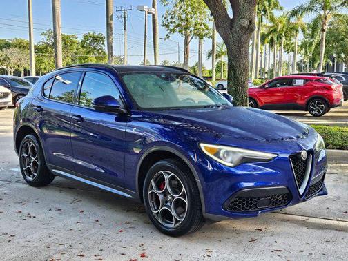 2022 Alfa Romeo Stelvio Ti