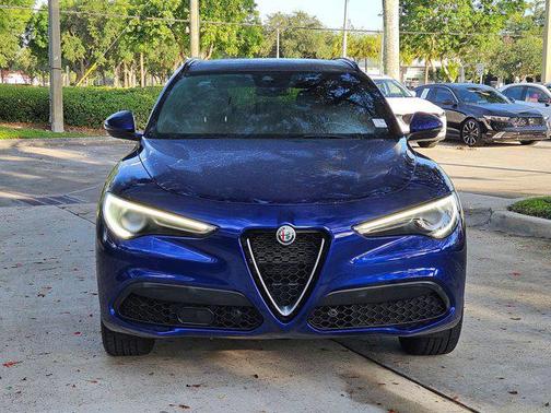 2022 Alfa Romeo Stelvio Ti