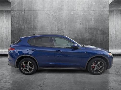 2022 Alfa Romeo Stelvio Ti