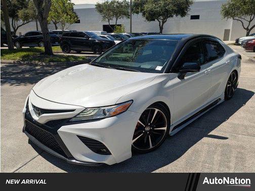2020 Toyota Camry XSE
