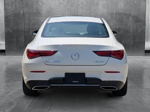 2022 Mercedes-Benz CLA 250 4MATIC