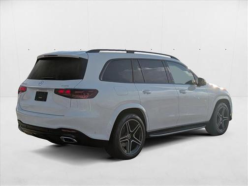 2026 Mercedes-Benz GLS 450 4MATIC