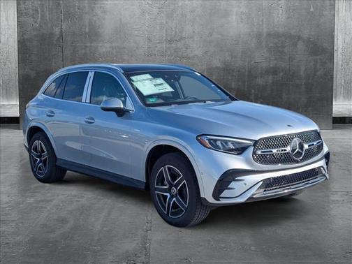 2025 Mercedes-Benz GLC 350e Base