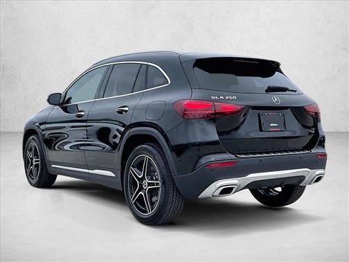 Night Black 2026 Mercedes-Benz GLA 250 4MATIC
