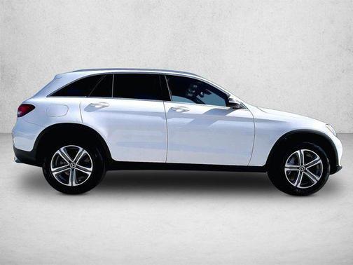 2018 Mercedes-Benz GLC 300 Base