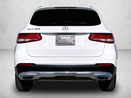 2018 Mercedes-Benz GLC 300 Base