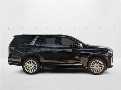 2022 Cadillac Escalade Luxury