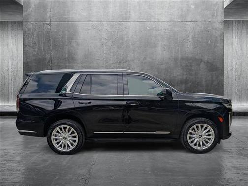 2022 Cadillac Escalade Luxury