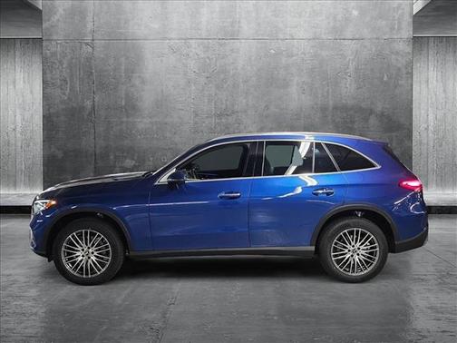 2025 Mercedes-Benz GLC 300 Base