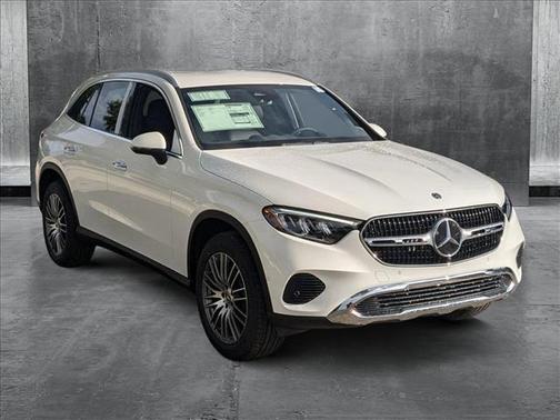 2025 Mercedes-Benz GLC 300 4MATIC
