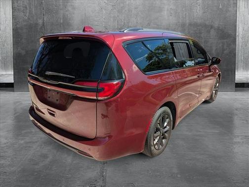 2021 Chrysler Pacifica Touring