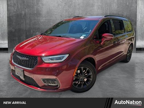 2021 Chrysler Pacifica Touring