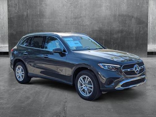 2025 Mercedes-Benz GLC 300 Base