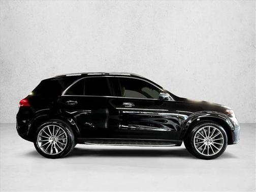 Obsidian Black Metallic 2026 Mercedes-Benz GLE 450 4MATIC