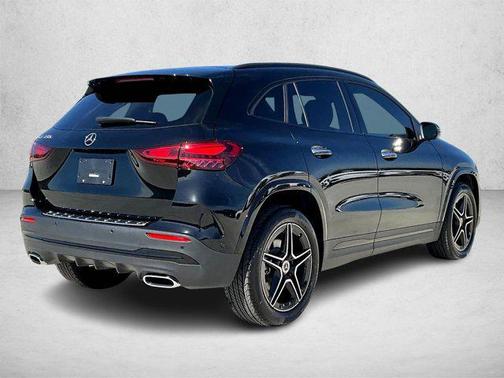 2025 Mercedes-Benz GLA 250 4MATIC
