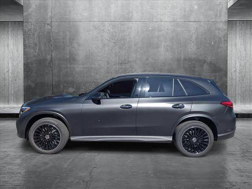 2025 Mercedes-Benz GLC 300 Base