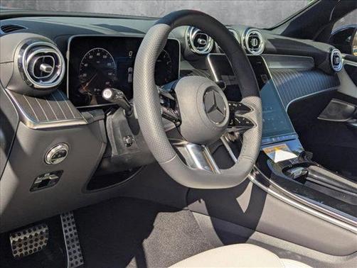 2025 Mercedes-Benz GLC 300 Base