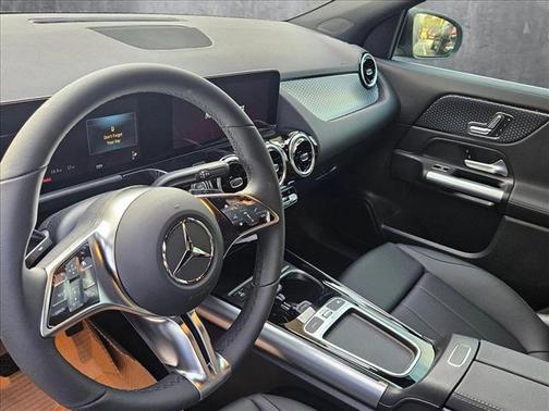 2025 Mercedes-Benz GLA 250 Base