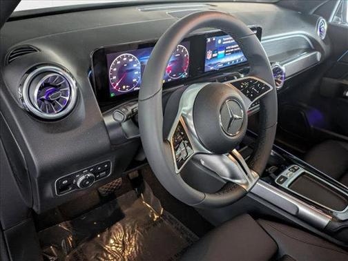 2025 Mercedes-Benz GLB 250 Base