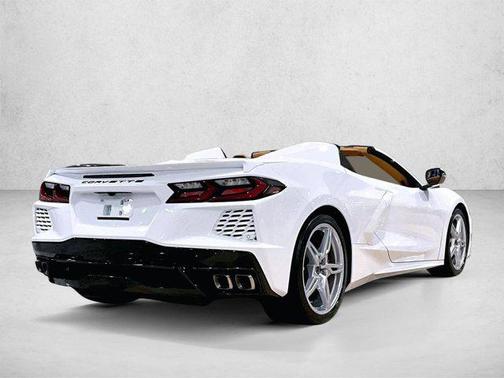 Arctic White 2022 Chevrolet Corvette Stingray w/3LT