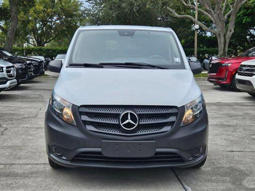 2019 Mercedes-Benz Metris Base