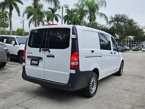 2019 Mercedes-Benz Metris Base