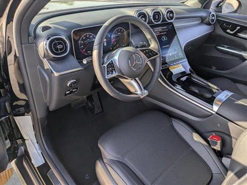 2025 Mercedes-Benz GLC 300 Base