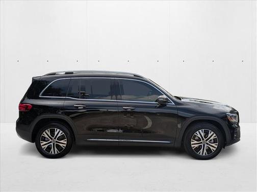 2025 Mercedes-Benz GLB 250 Base