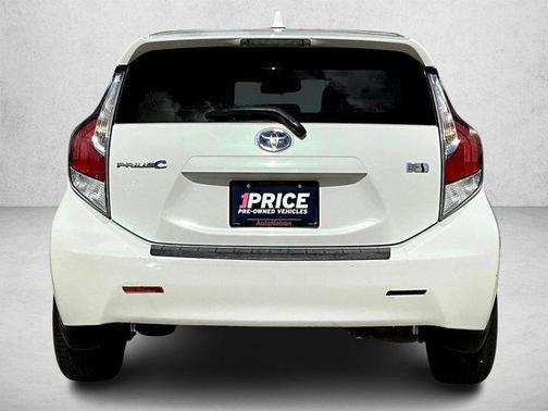 2016 Toyota Prius c One