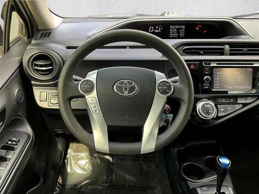2016 Toyota Prius c One